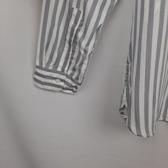 Old Navy Ladies Blouse NWT - Picture 7 of 10